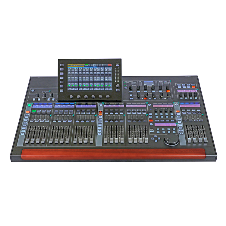 Wing BK Behringer digital audio mixer